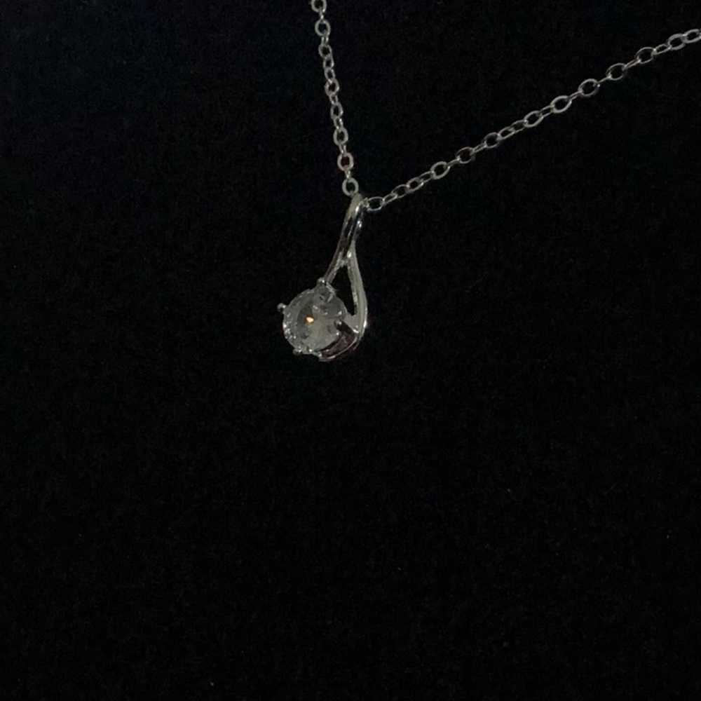 Elegant Sterling Silver 2-Carat Teardrop Necklace